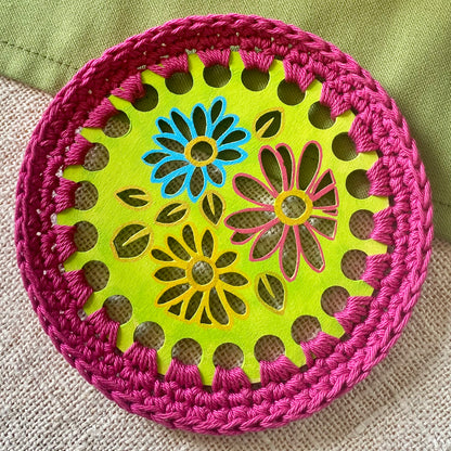 Retro multicolor flower coaster