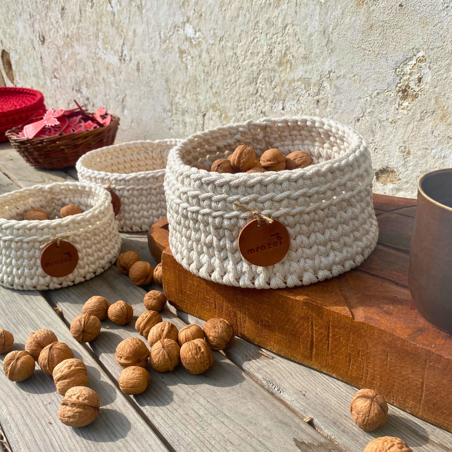 Crochet basket off-white