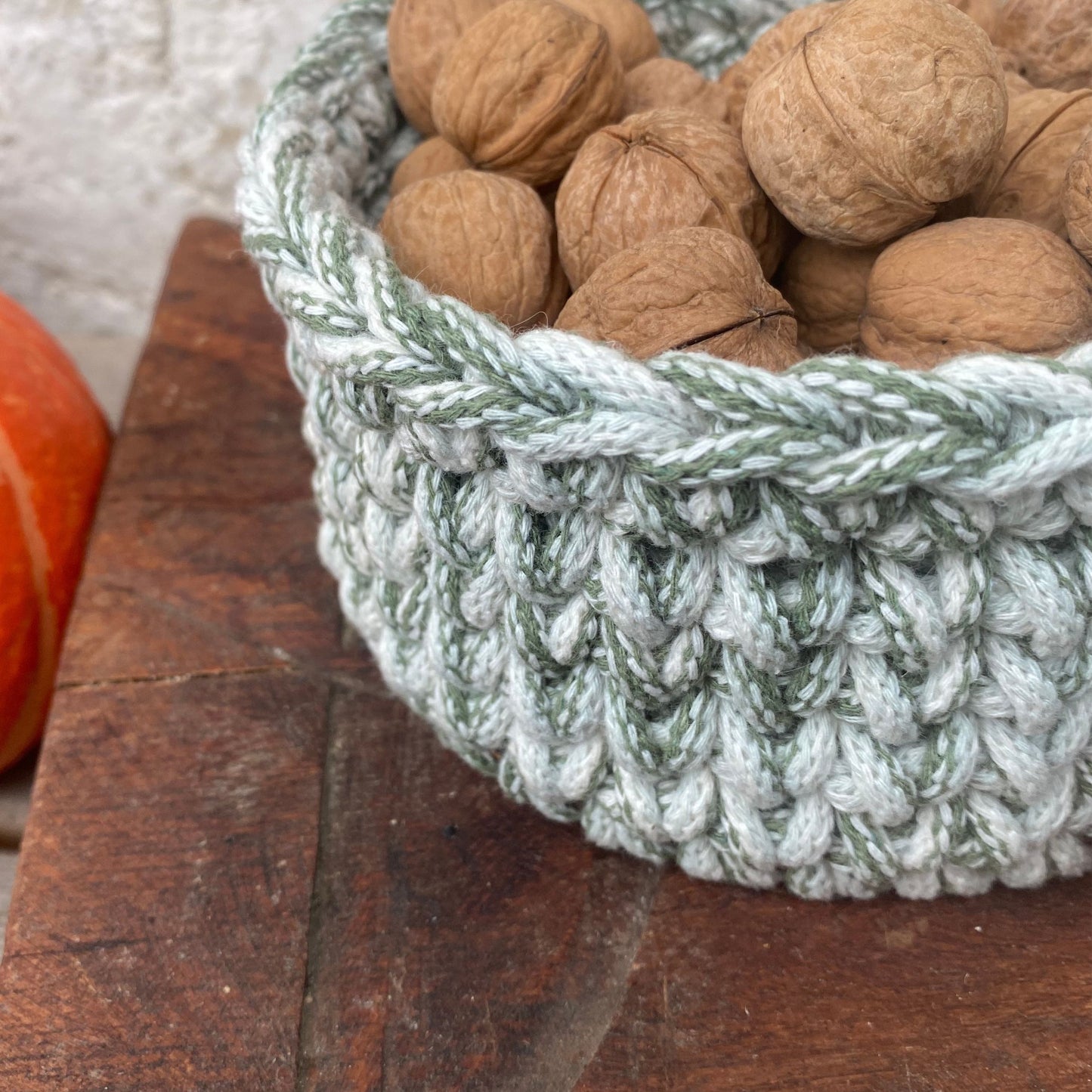 Crochet Basket Green and Cream