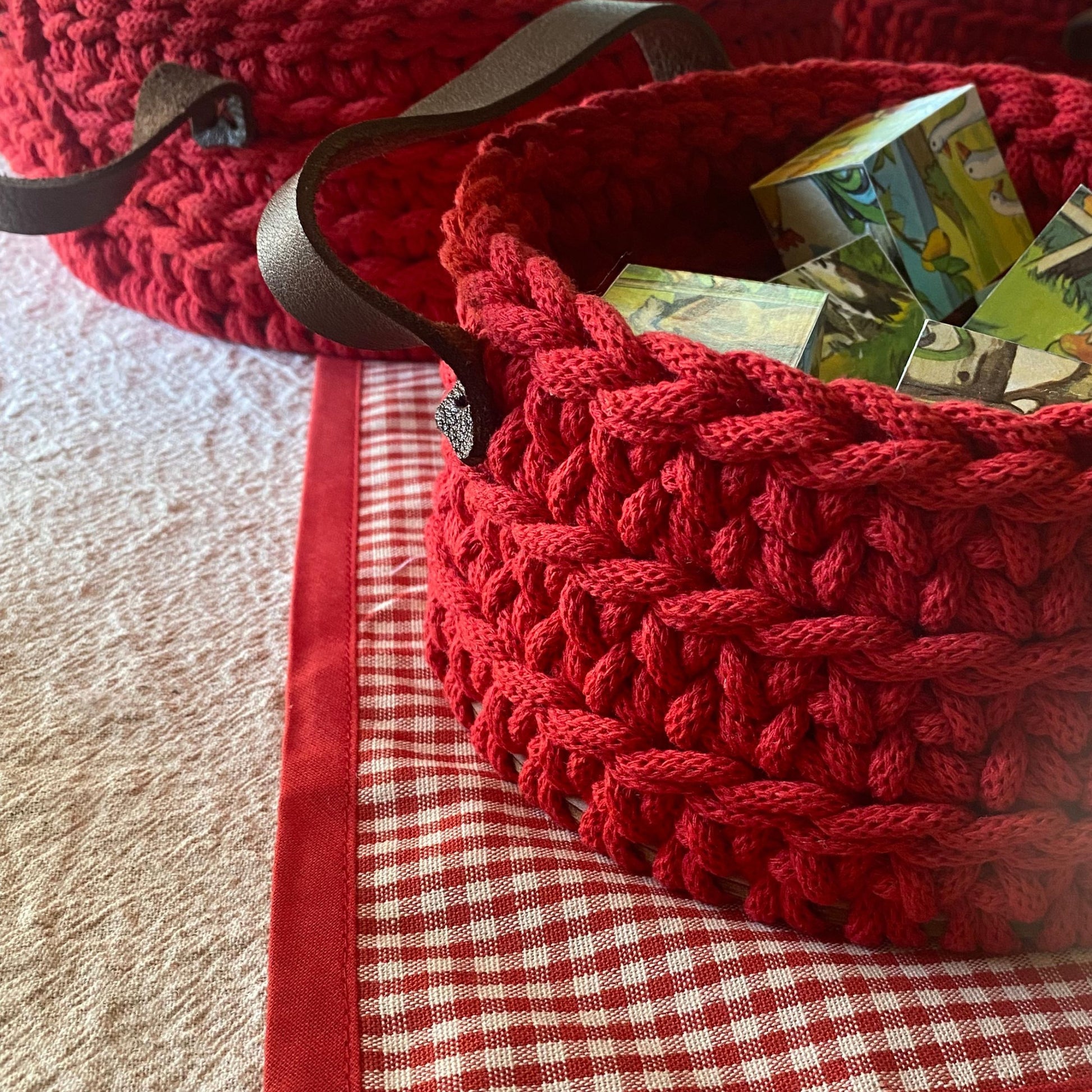 Eco-friendly recycled cotton cord basket with wooden blocks inside