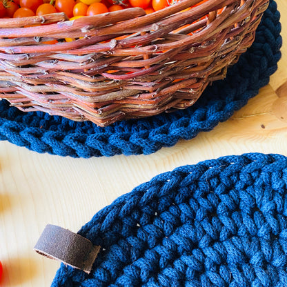 farmhouse kitchen table decor