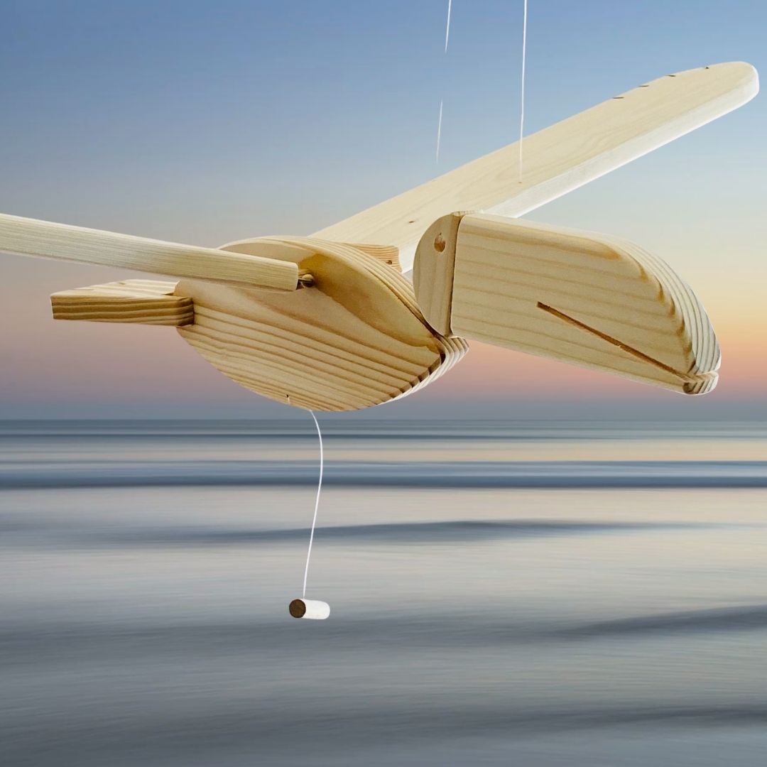 flying bird toucan wooden toy