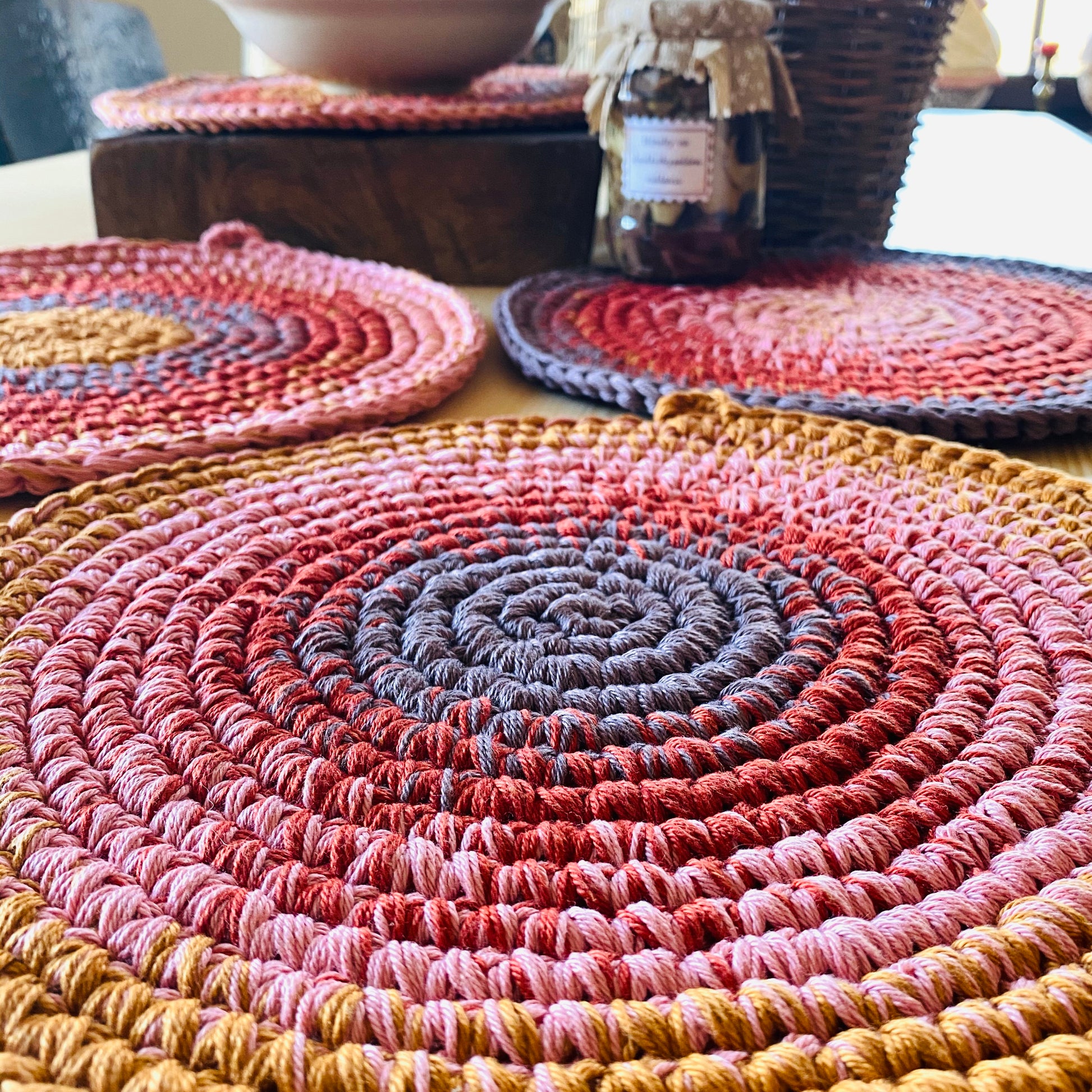 crochet placemats