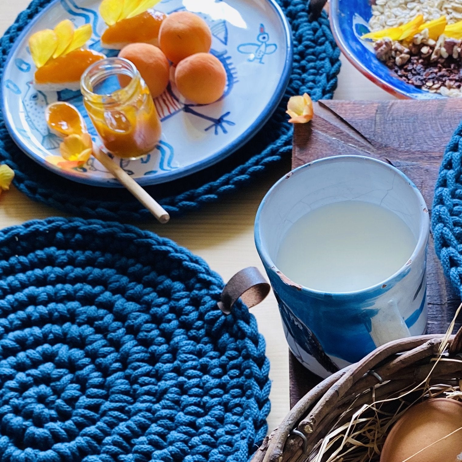 blue thick place mats