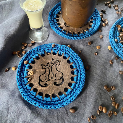 Cat Coaster with Crochet Edge II