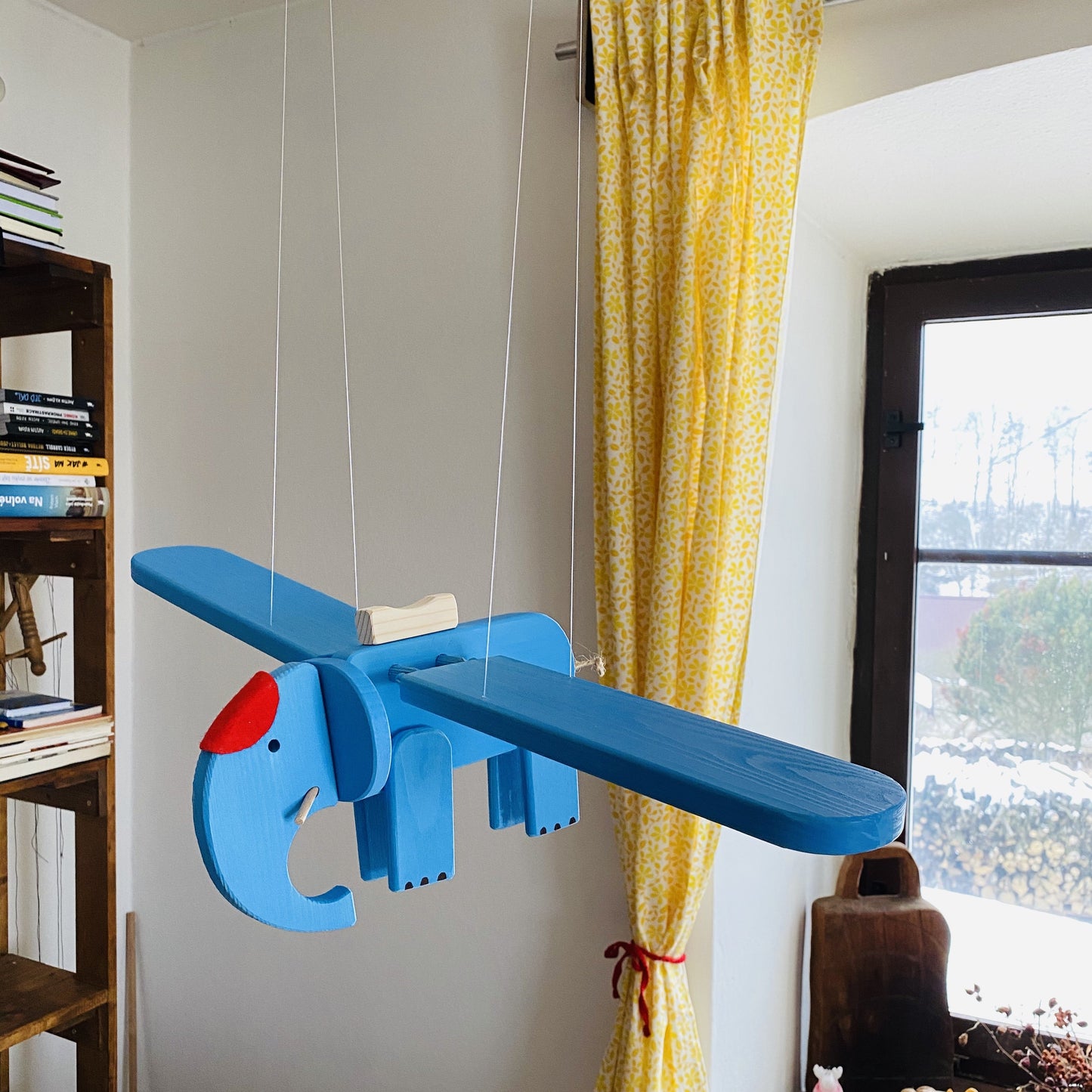 Flying Blue Elephant - Wooden Mobile Toy - Nursery Mobile - Mrozci